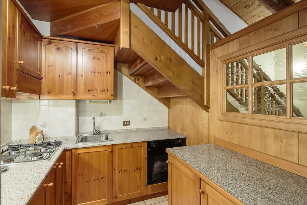 Villa Lacedel - Stayincortina Кортіна-д'Ампеццо Номер фото